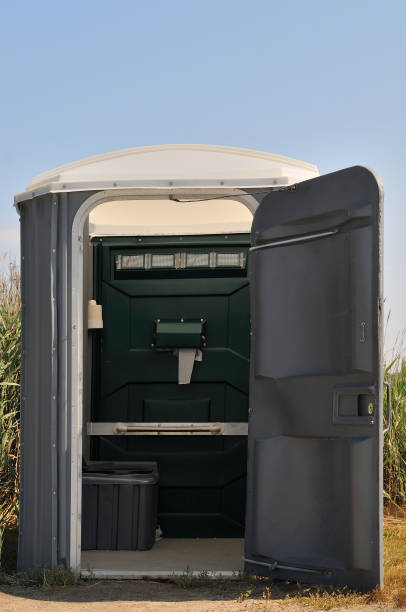 Portable Toilet Options We Offer in Mountain View Acres, CA
