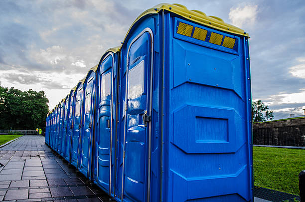 Affordable portable toilet rental in Mountain View Acres, CA